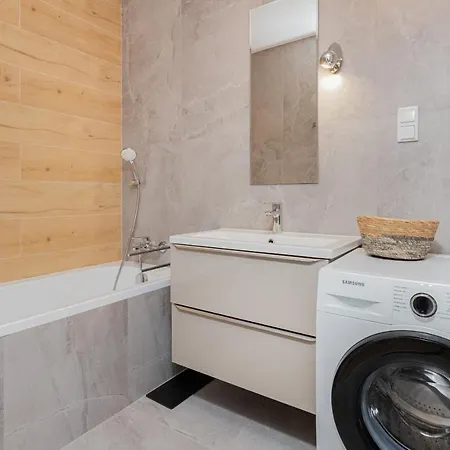 Chrobrego By Renters *